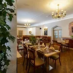 Georgi Hotel