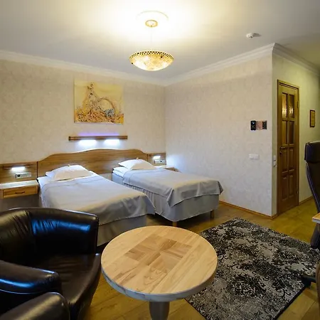 Georgi 4* Voru