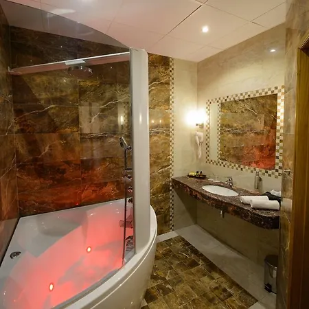 Hotel Georgi 4*